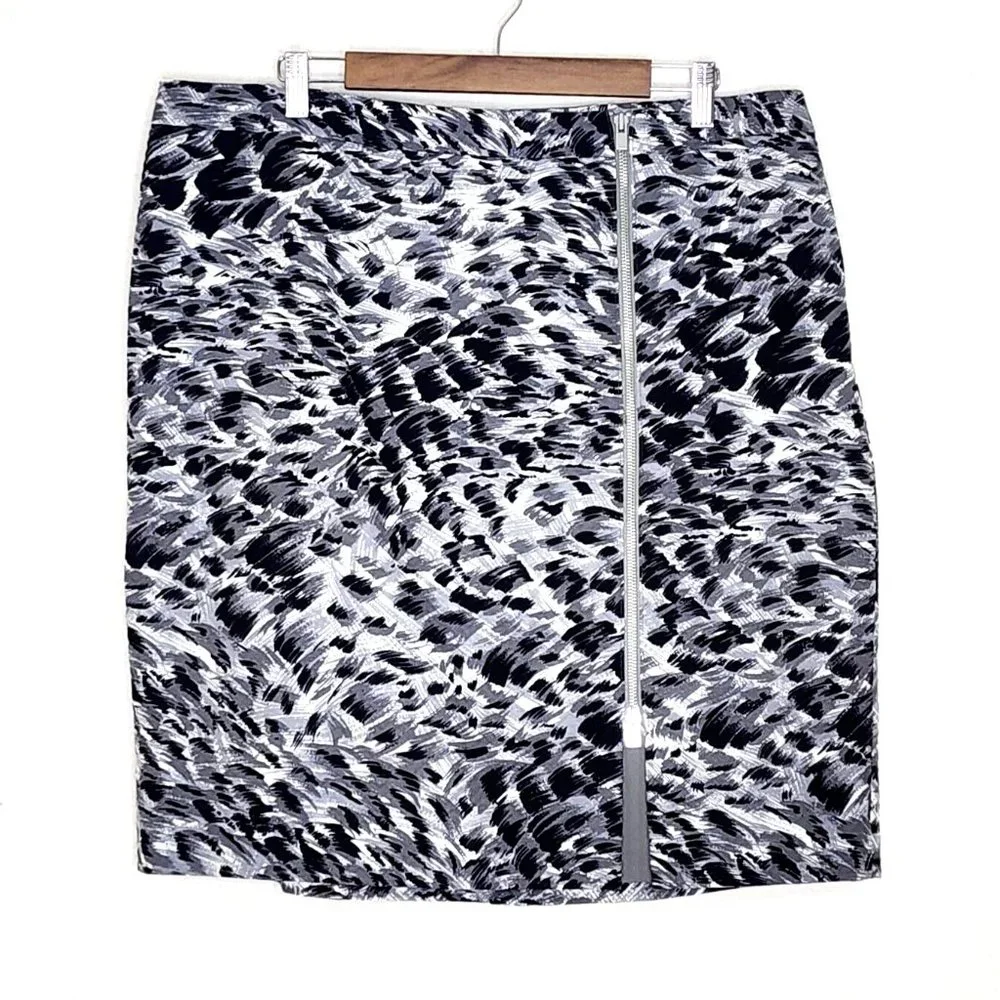 Talbots Gray Black Straight Skirt NWT $119 Animal Print 2-Way Front Zip